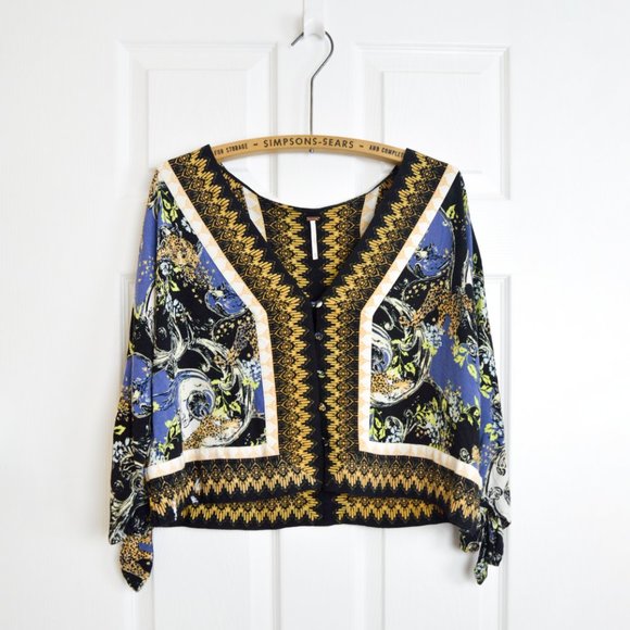 Free People Tops - Free People XS Pattern Boho Crop Top